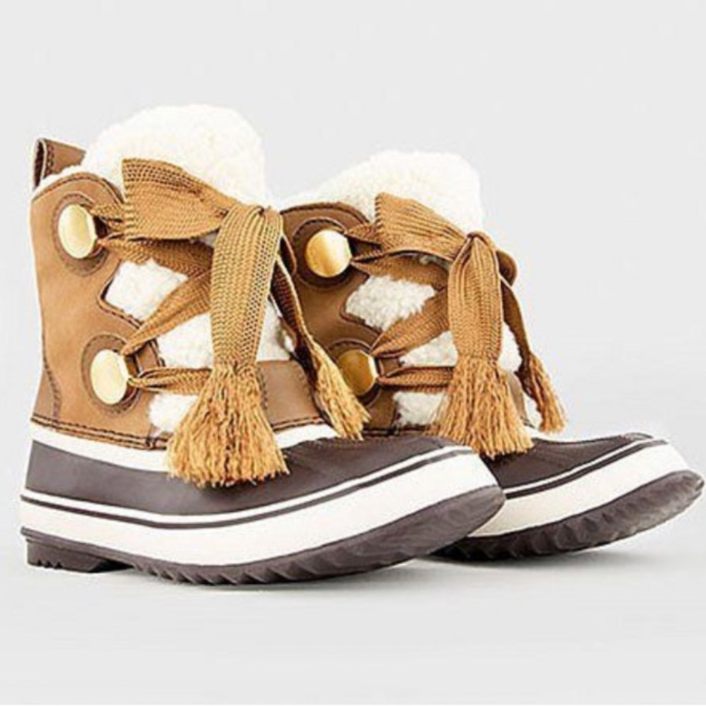 CHLOE X SOREL BOOTS JOAN SNOW BOOTS